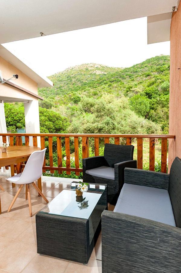 Lu Lioni Rooms San Teodoro  Eksteriør bilde