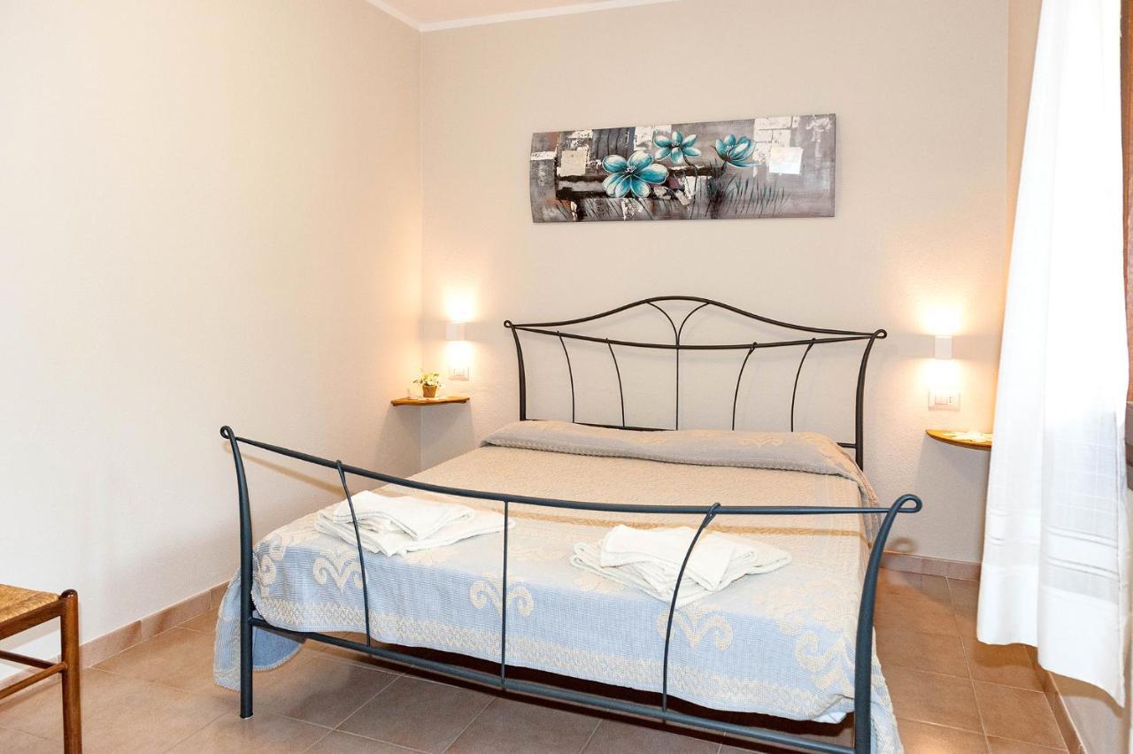 Lu Lioni Rooms San Teodoro  Eksteriør bilde