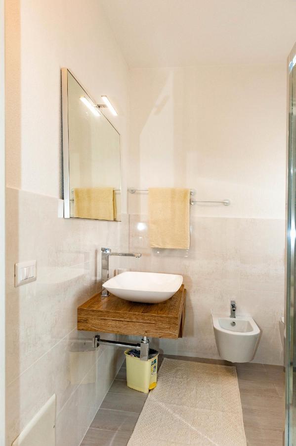 Lu Lioni Rooms San Teodoro  Eksteriør bilde
