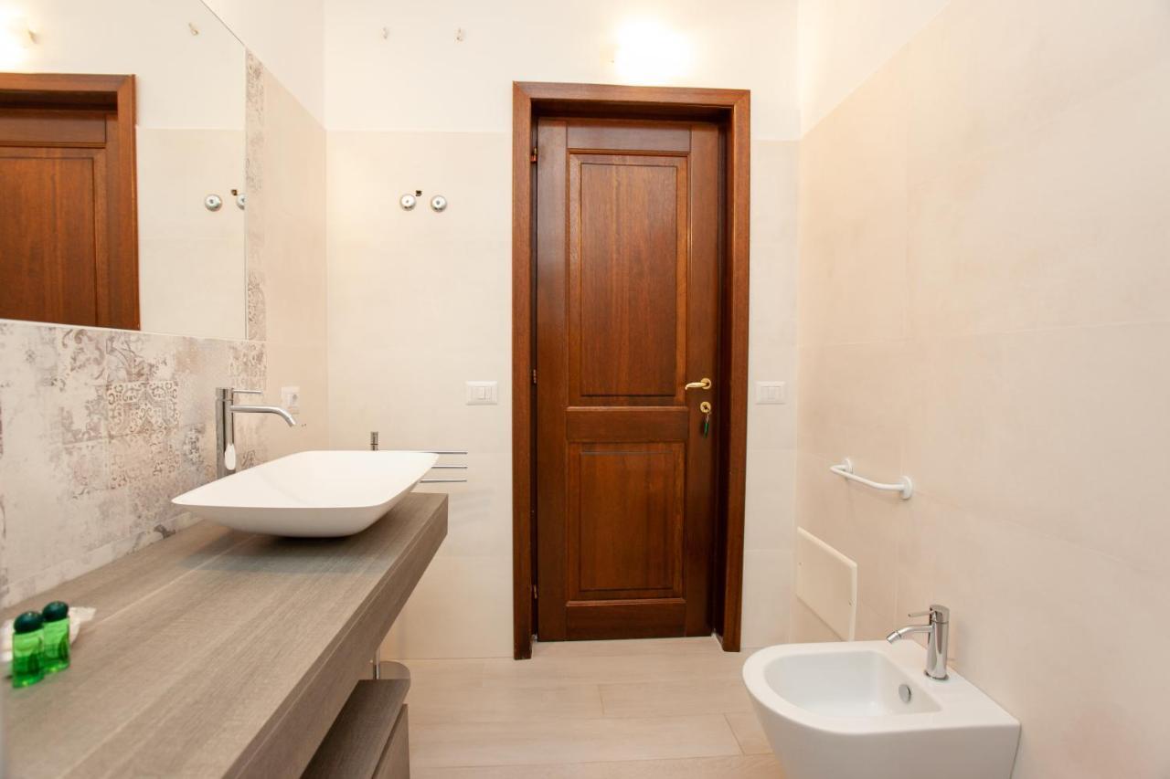 Lu Lioni Rooms San Teodoro  Eksteriør bilde