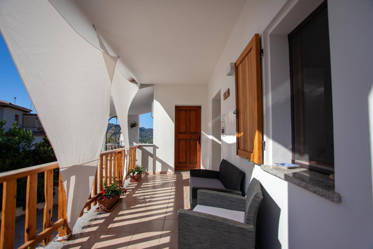 Lu Lioni Rooms San Teodoro  Eksteriør bilde